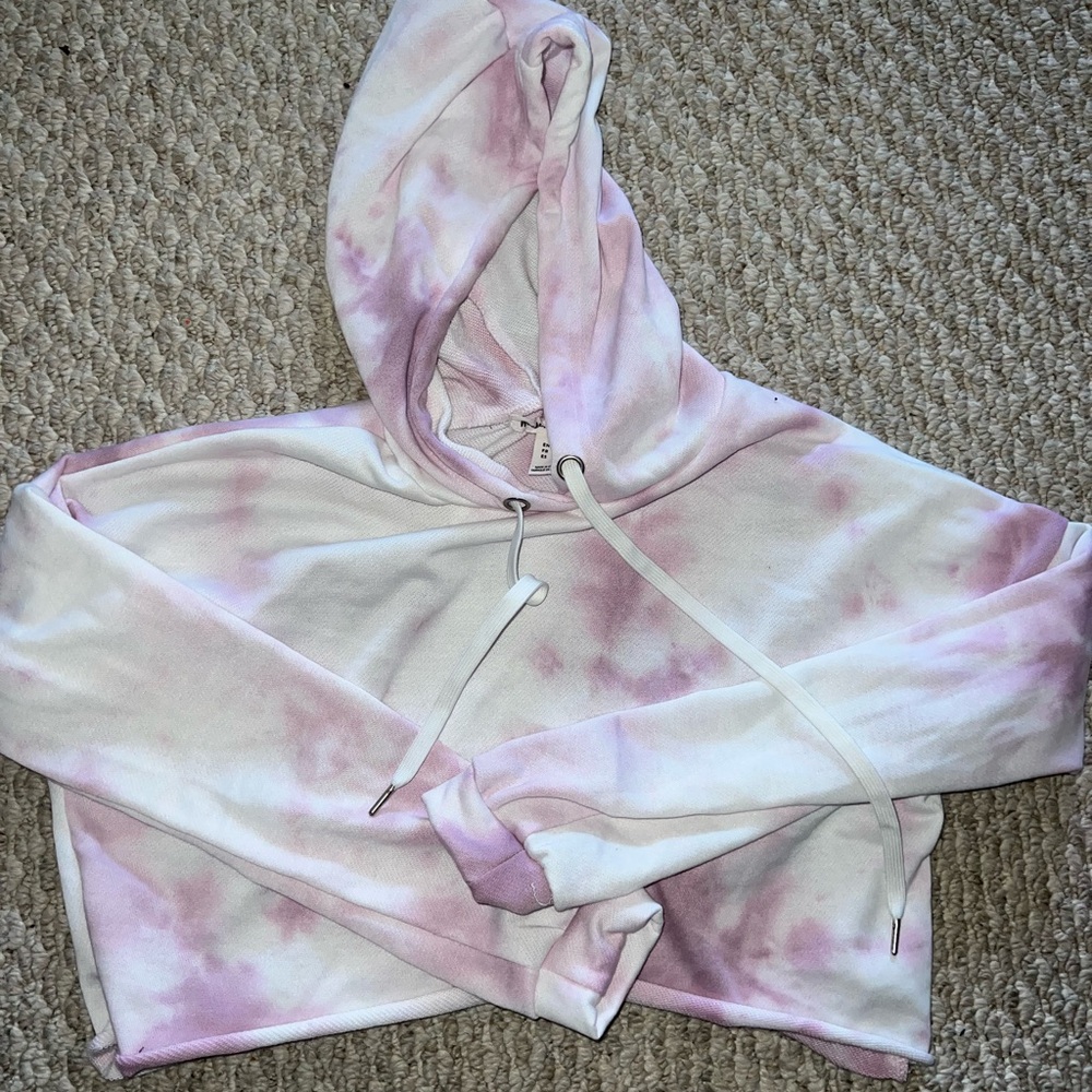 Cropped hoodie